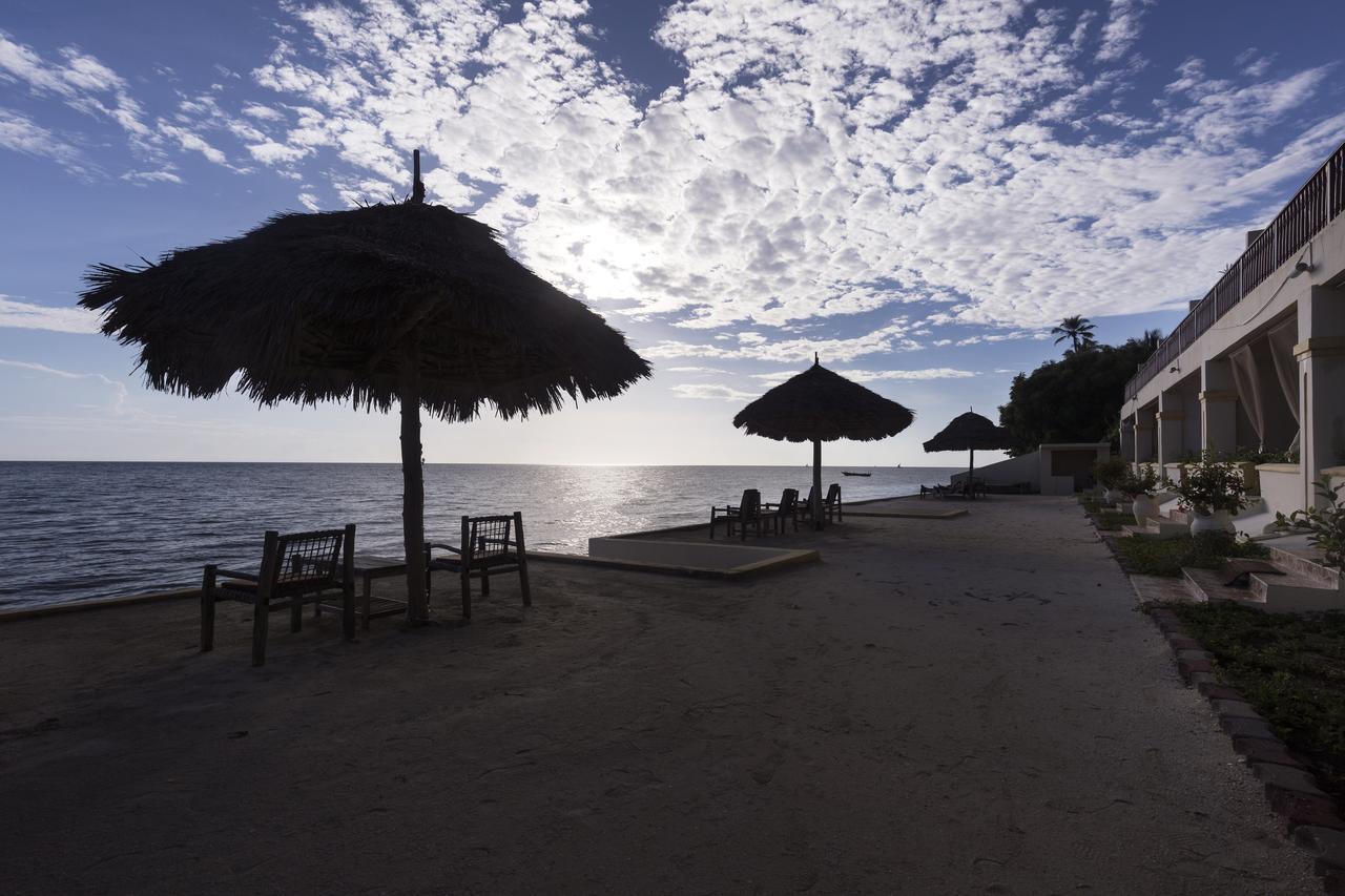 The Island Sea View Hotel
