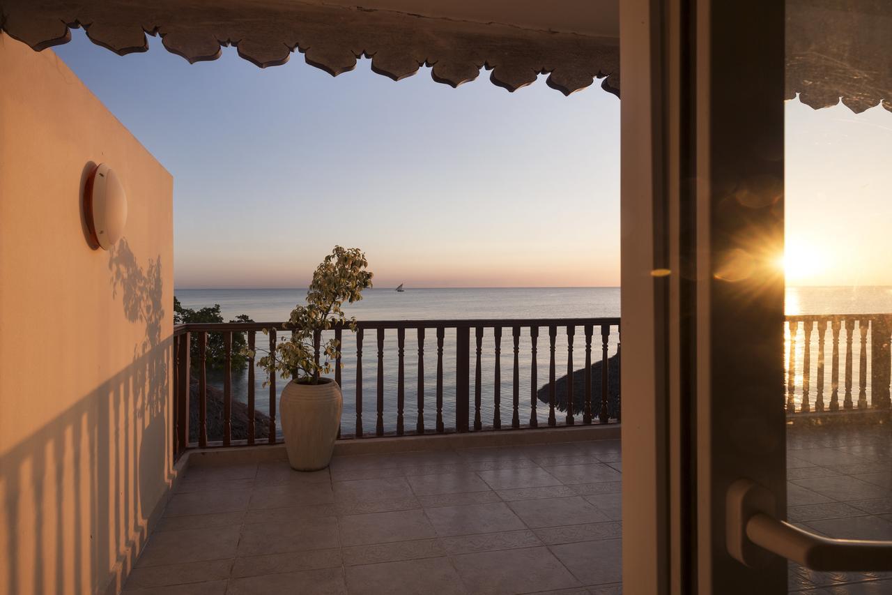 The Island Sea View Hotel 3*