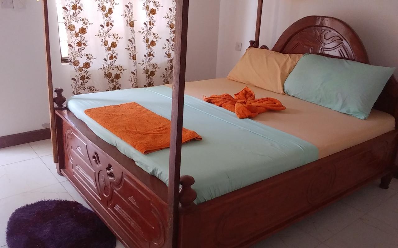 Bed & Breakfast Kivulini And Restaurant *