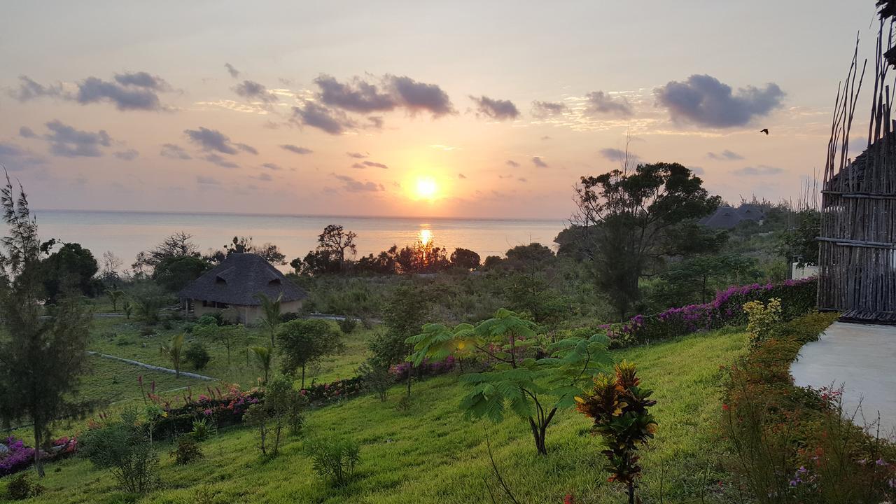 Jua Retreat