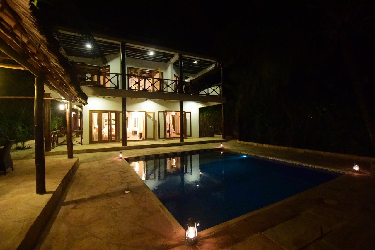 Tamani Villa *