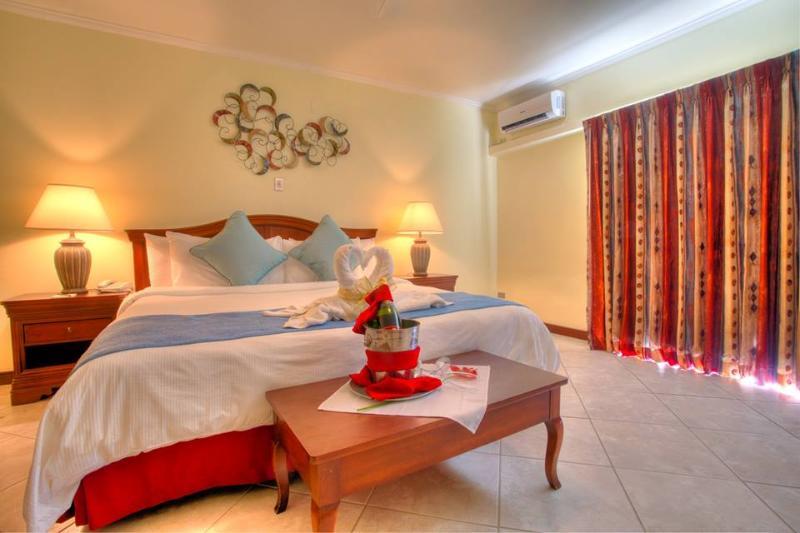 Kena Hotel