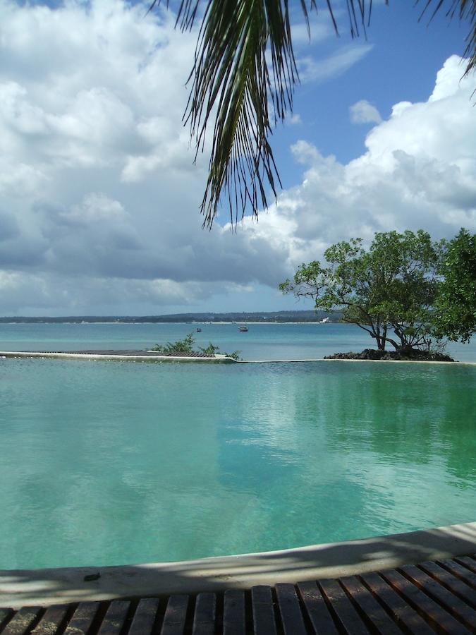Resort Chapwani Private Island 3*