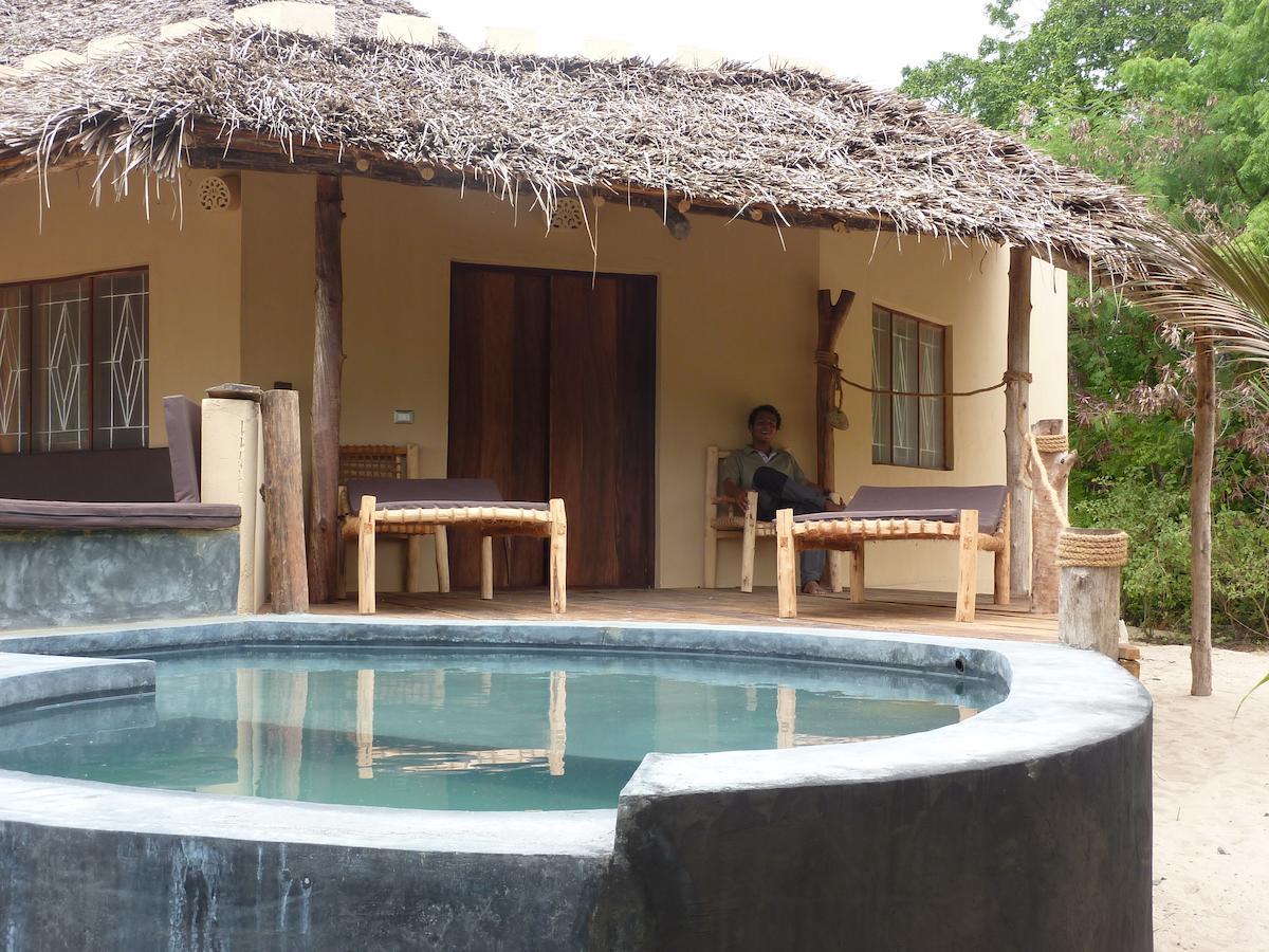 Chapwani Private Island 3*