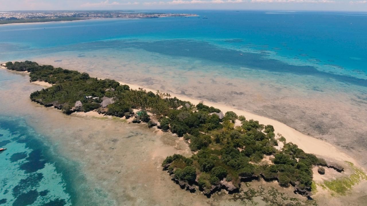 Chapwani Private Island Resort 3*