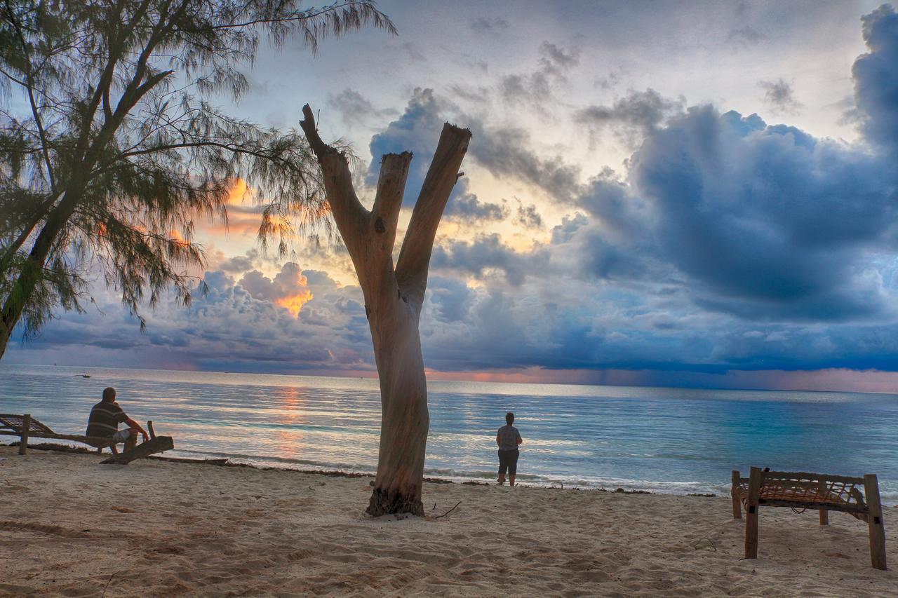 Hotel Mermaids Cove Beach & Spa Uroa