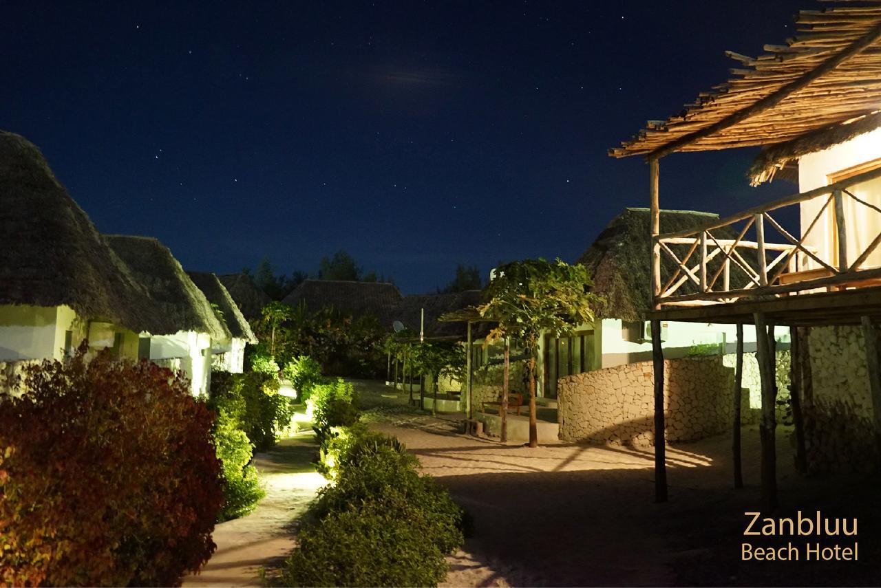 Zanbluu * Kiwengwa (Zanzibar)