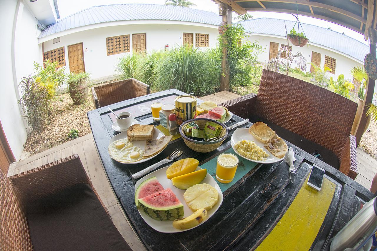 Bed & Breakfast House