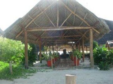 Hakuna Majiwe Hotel 4*