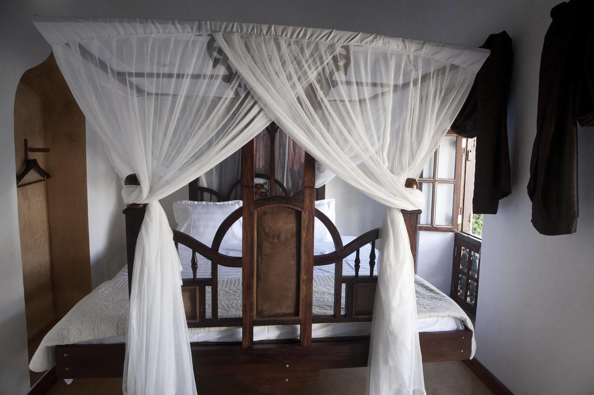 Hiliki House 3*