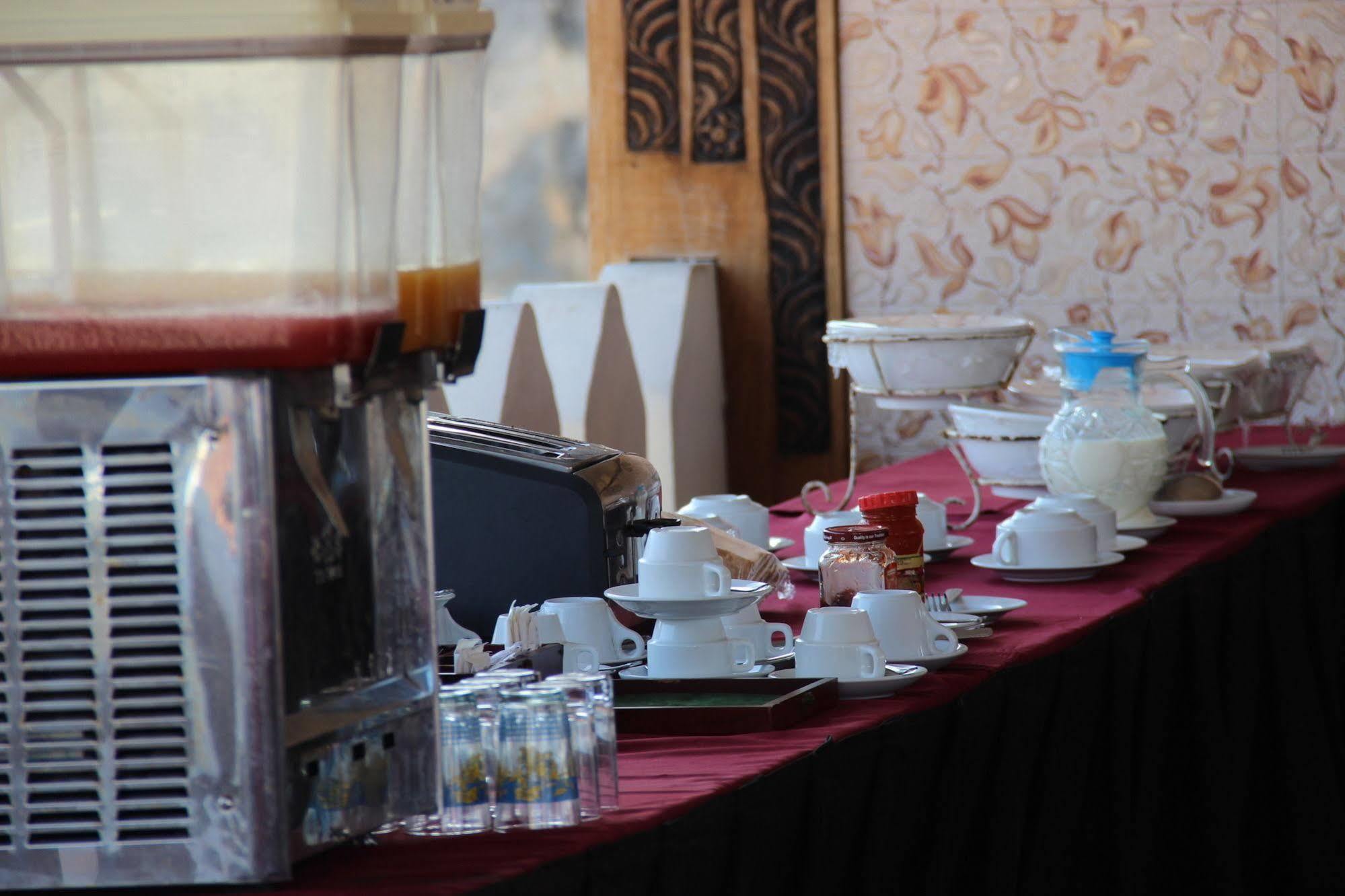 Hotel Al-minar