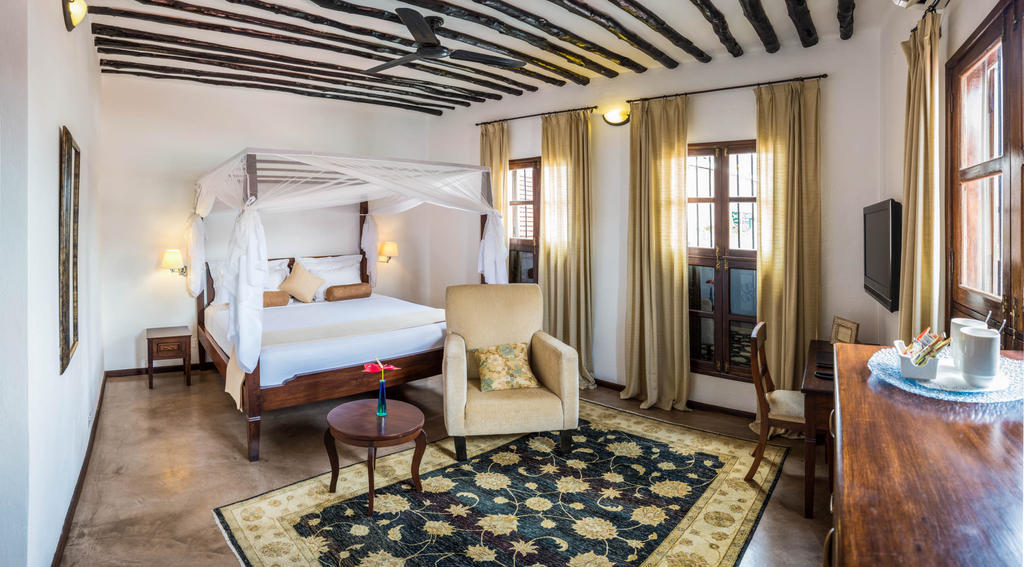 Hotel Kisiwa House 4*