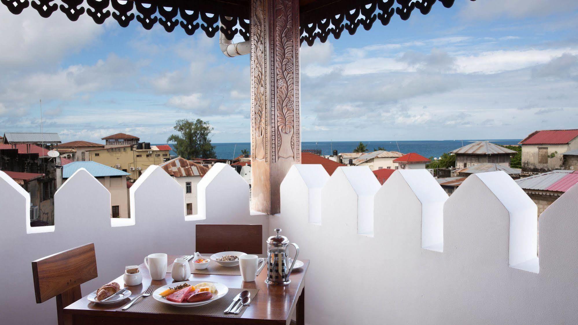 Hotel Doubletree By Hilton - Stone Town 4*