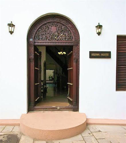 Hotel Kisiwa House 4*