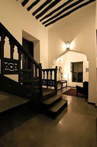 Kisiwa House Hotel 4*