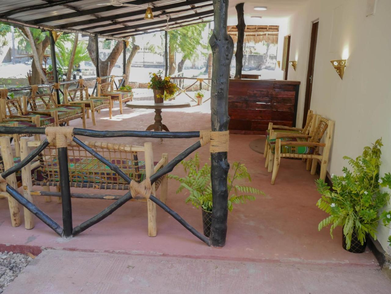 Hotel Sherekea