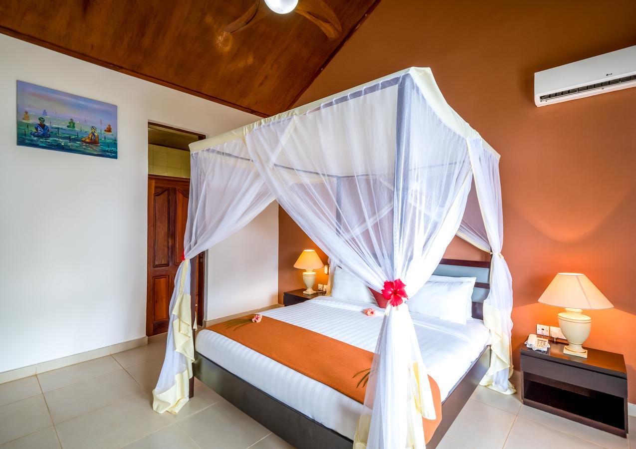 Azao & Hotel Pongwe