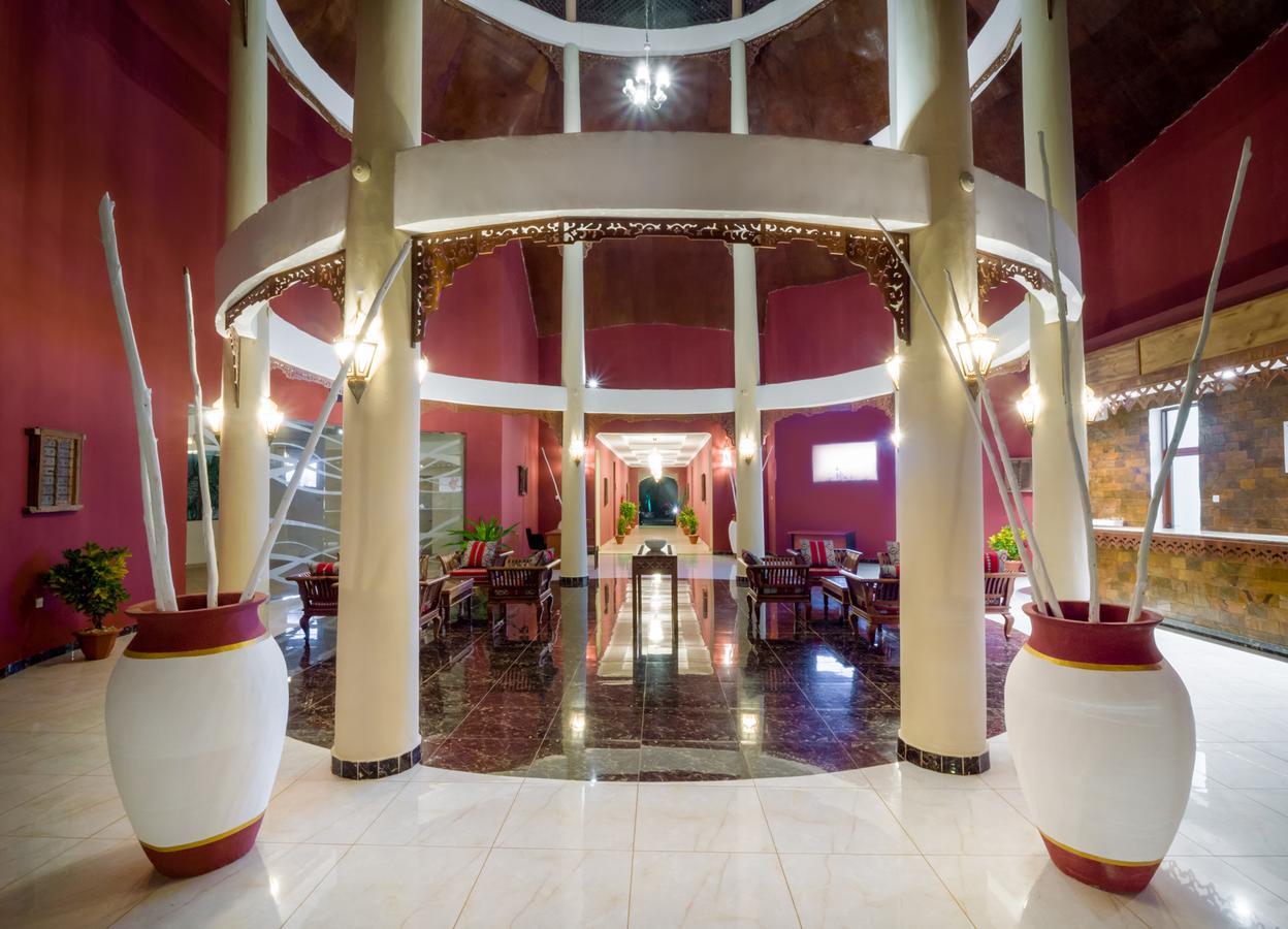 Azao & Hotel