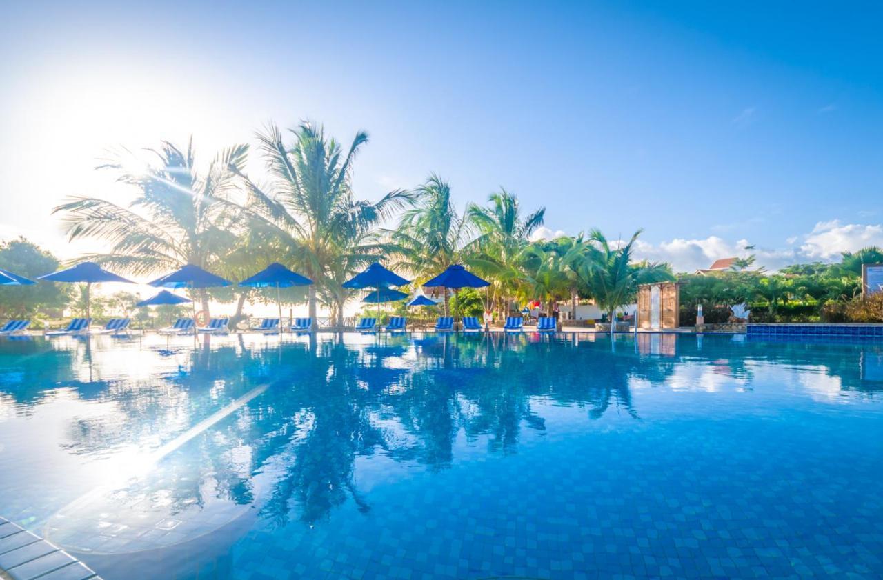 Hotel Azao &