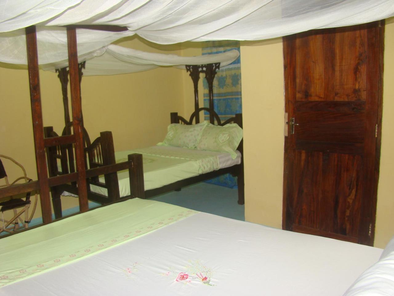Jambo Brother & Food Bed & Breakfast Nungwi