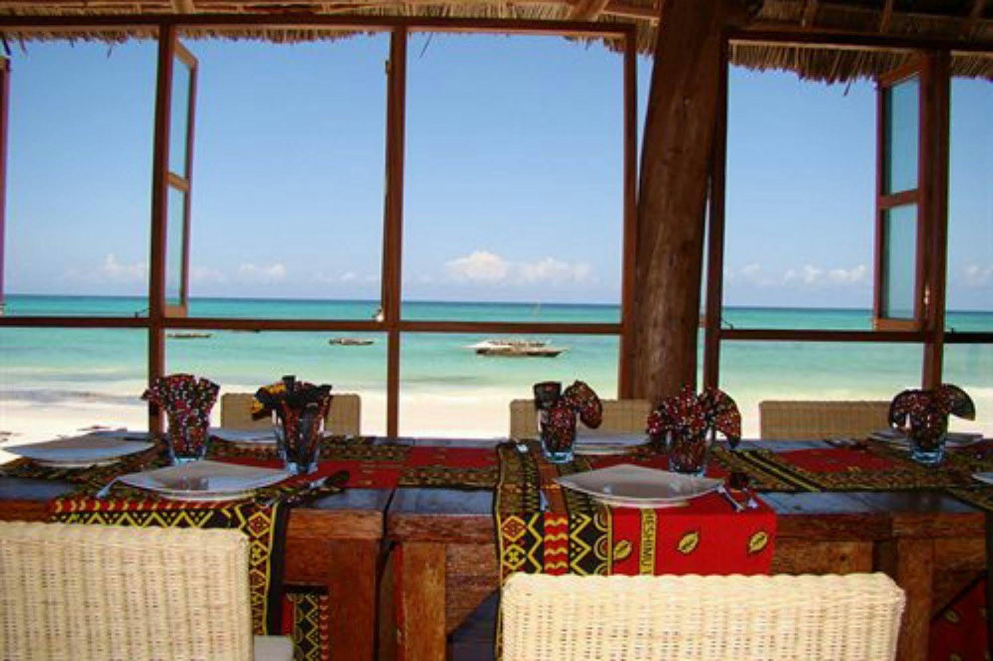 Hotel Albatross Ocean View 4*
