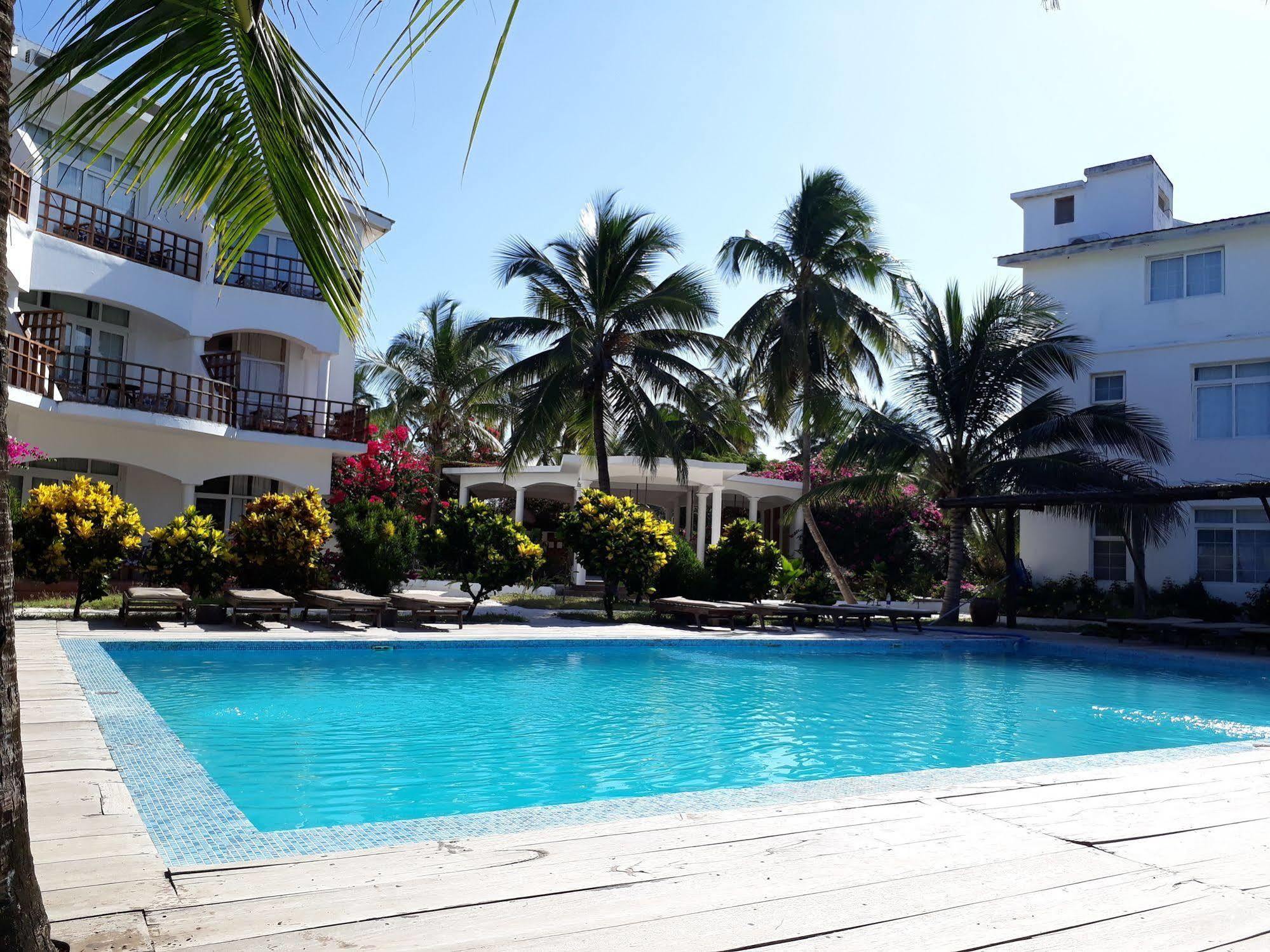 Albatross Ocean View 4*