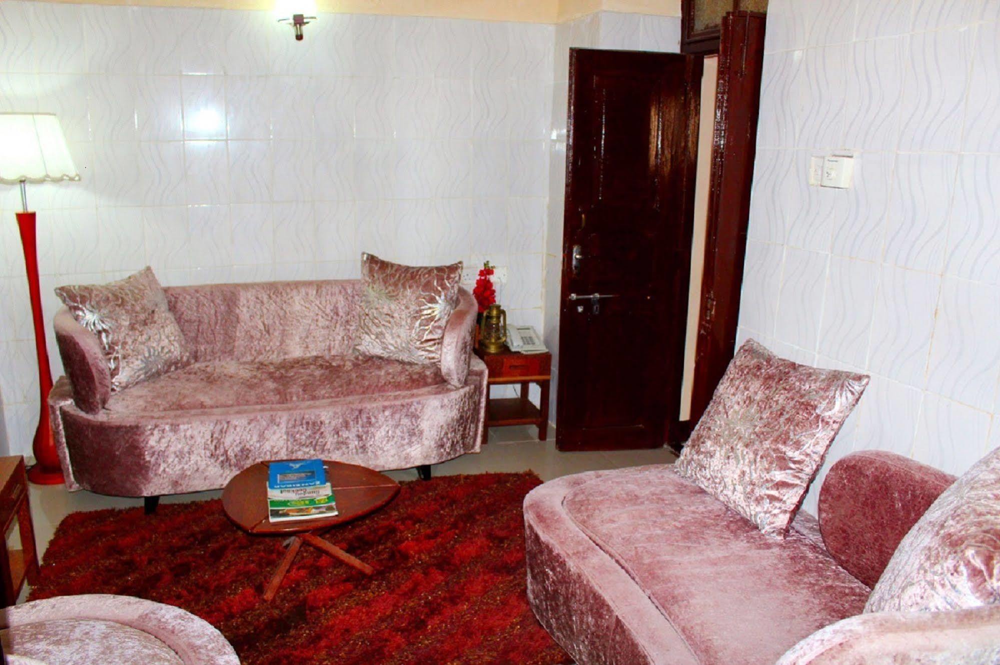 Hotel The Island Town (Adults Only) 3*