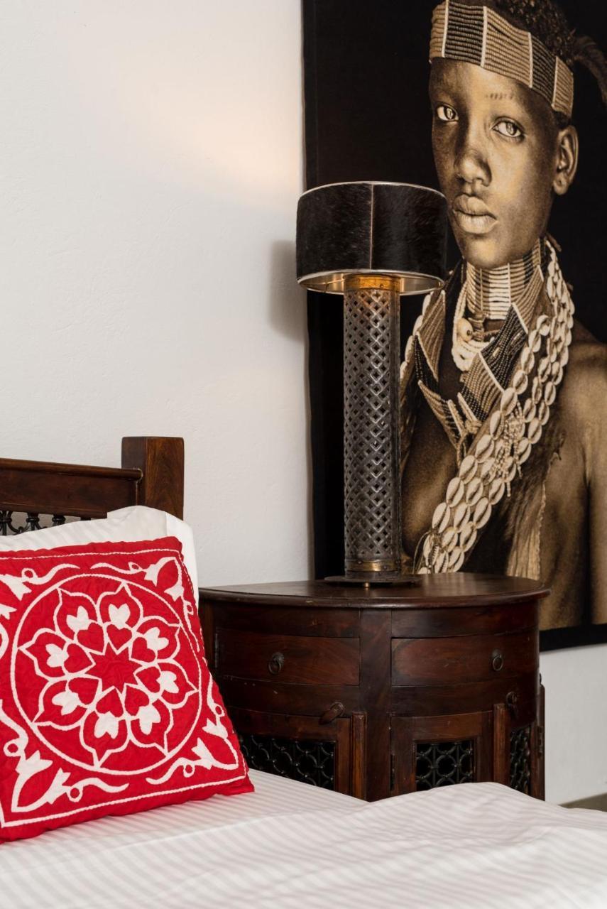 Tikitam Palms Boutique