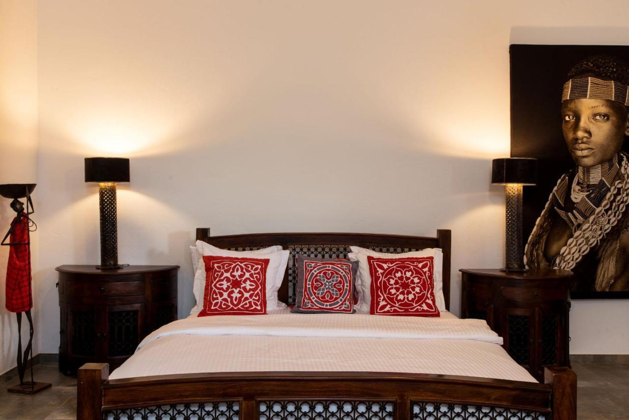Hotel Tikitam Palms Boutique Pongwe