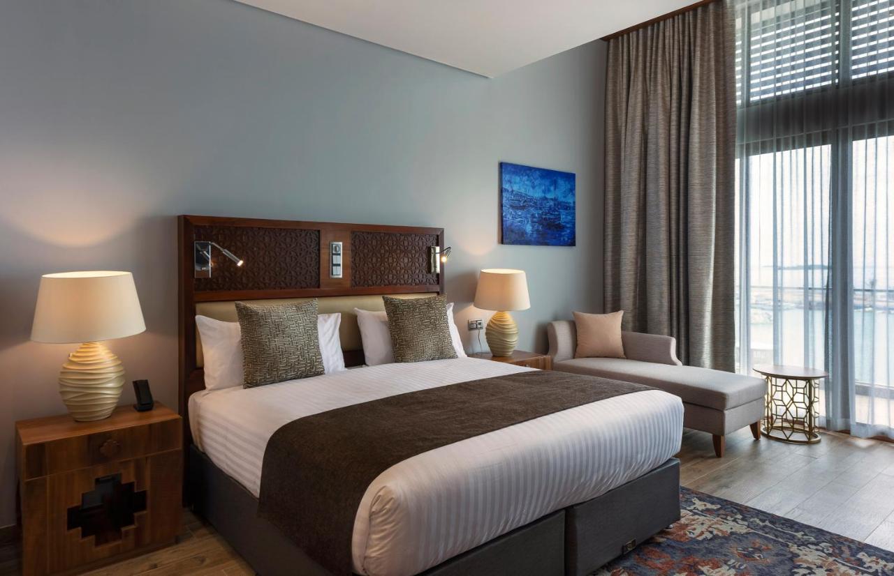 Hotel - Azam Luxury And - Dry