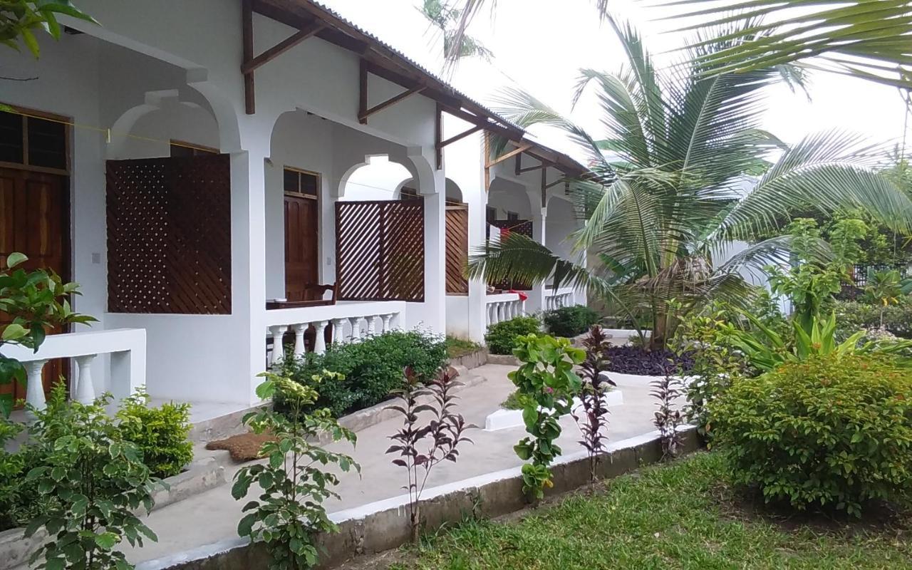 Bed & Breakfast Kivulini And Restaurant Nungwi