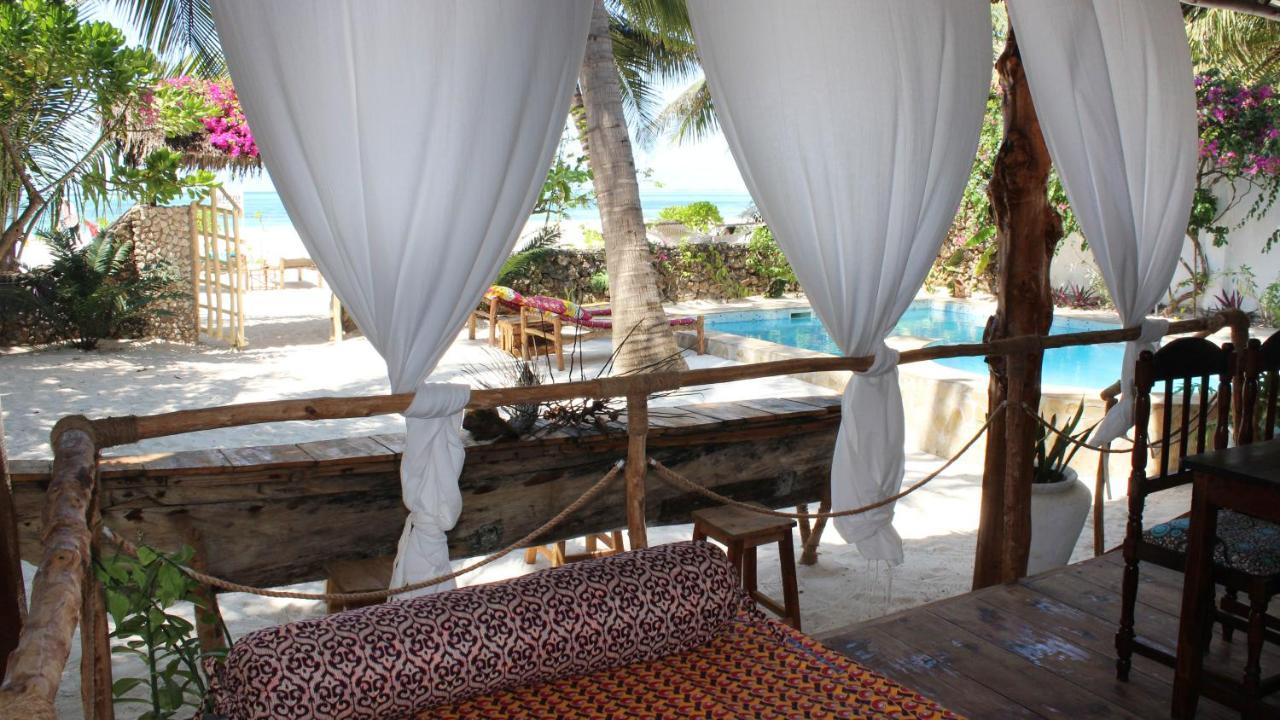 Moyo Villa Kipara Villa *