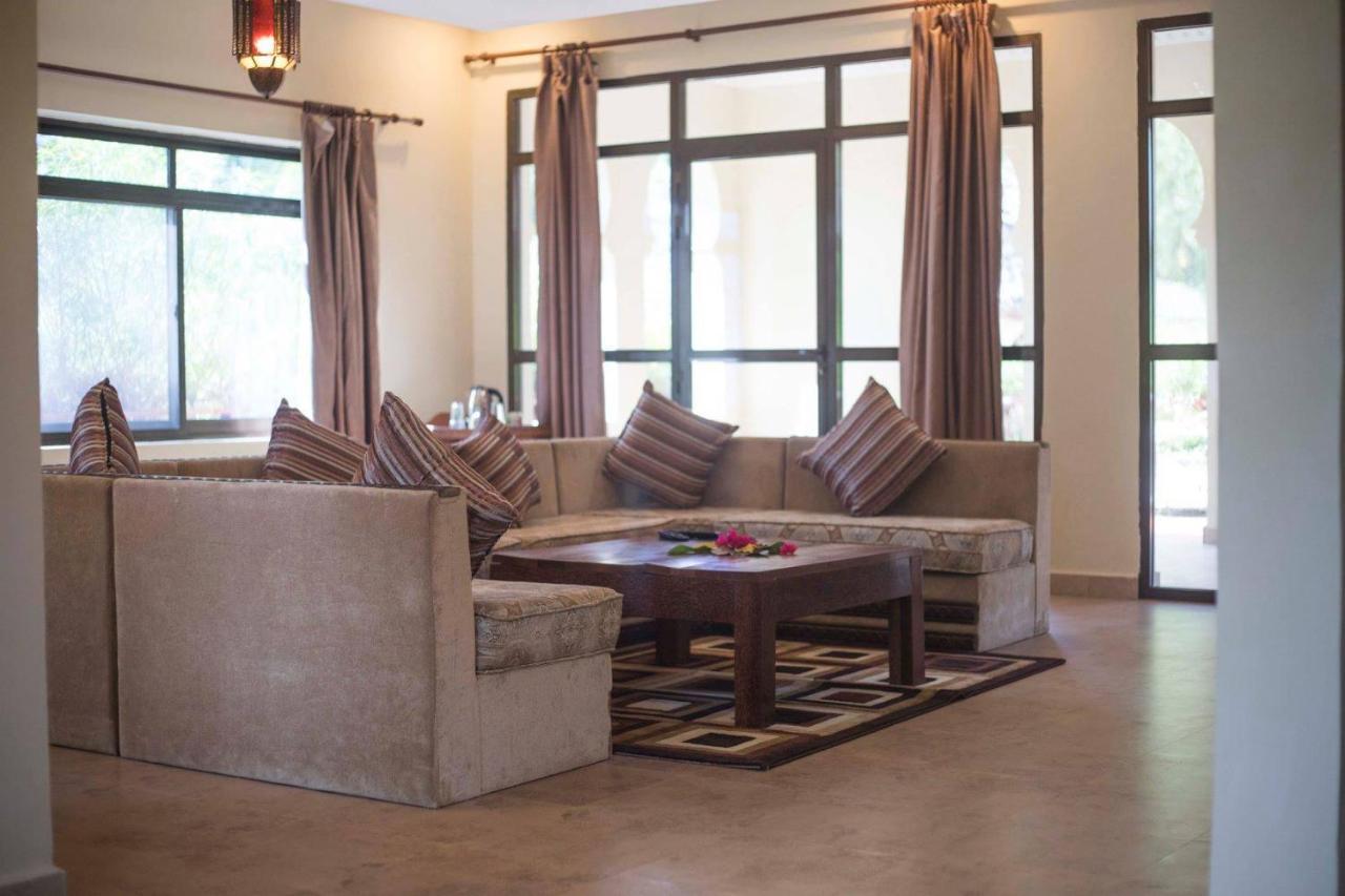 Vrclub Palms Hotel 4*