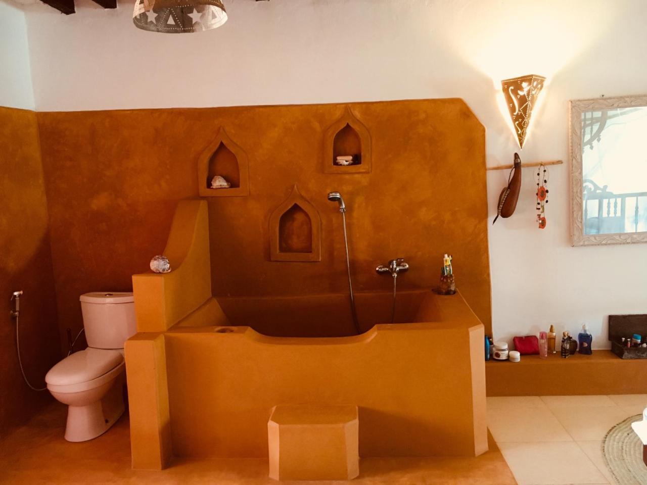 Vanilla House 3*