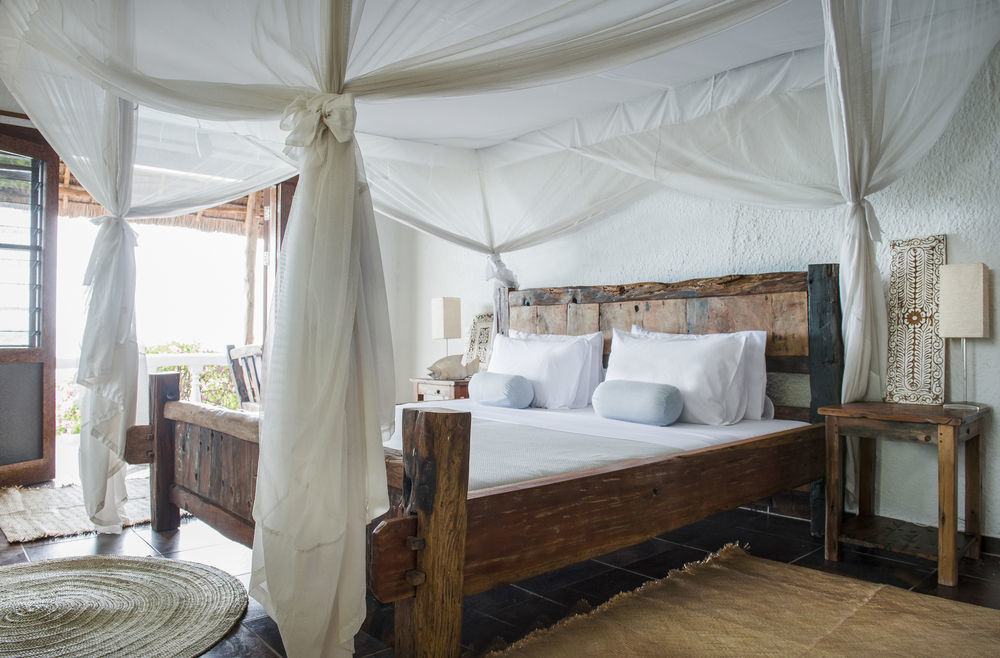 Chuini By Newmark Hotel