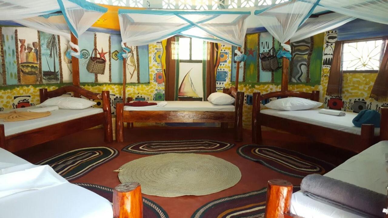 Mustapha' S Place