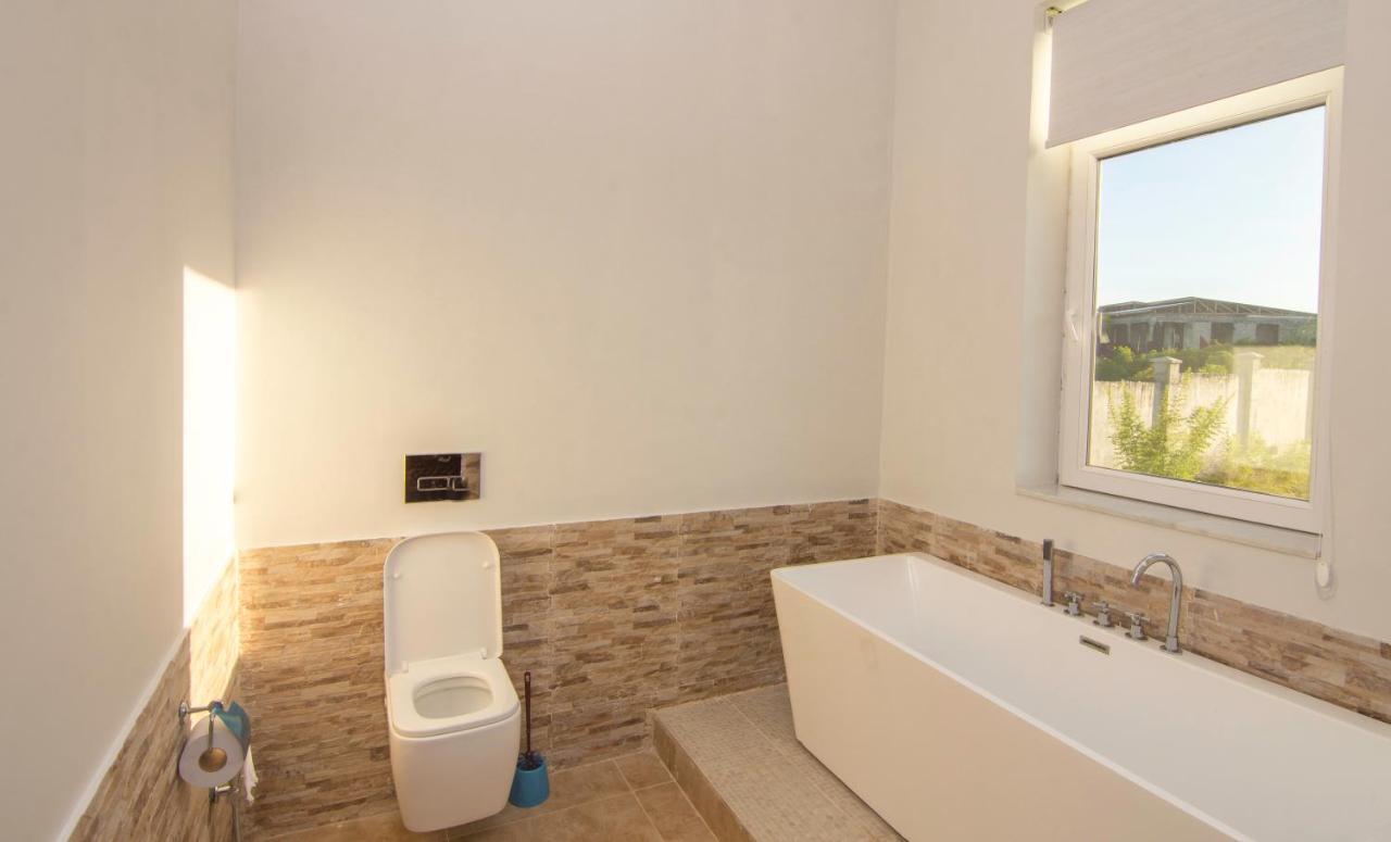 Dt Villa