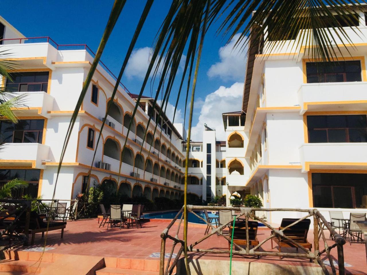 Mandhari Matemwe 4*