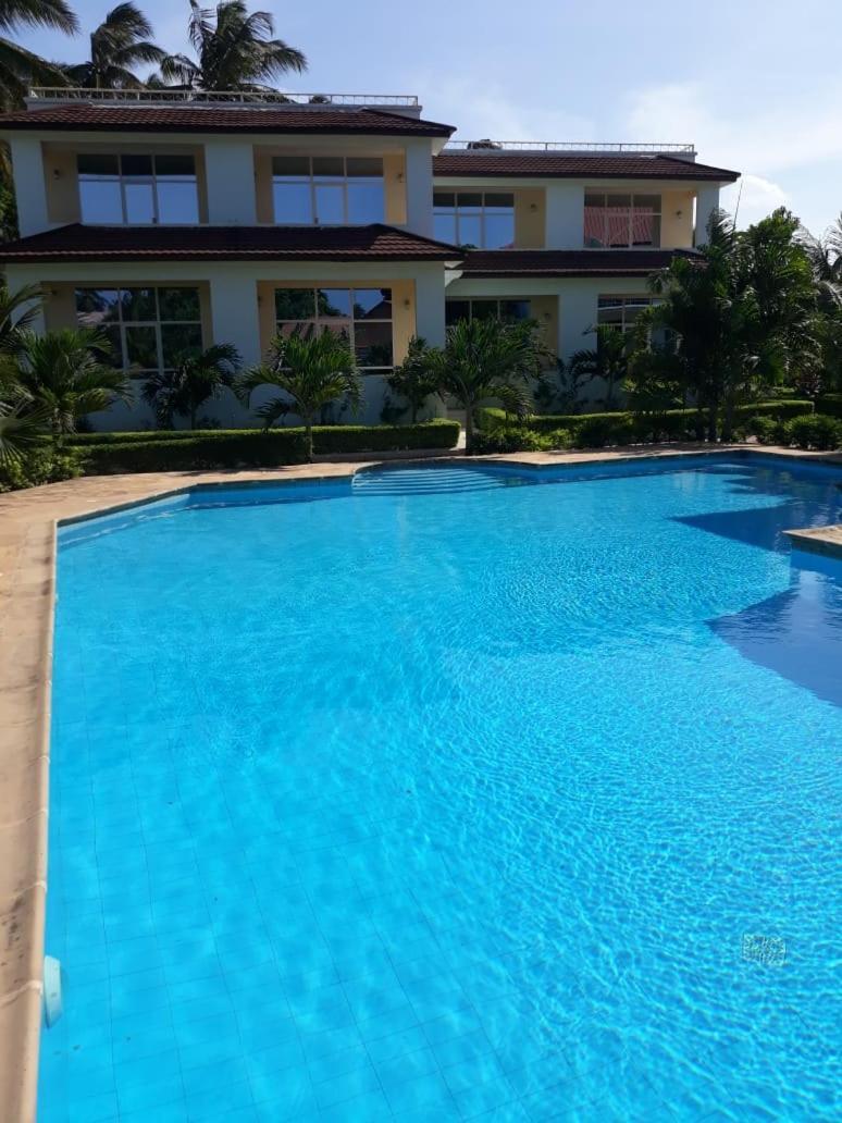 Aparthotel Turaco Chukwani