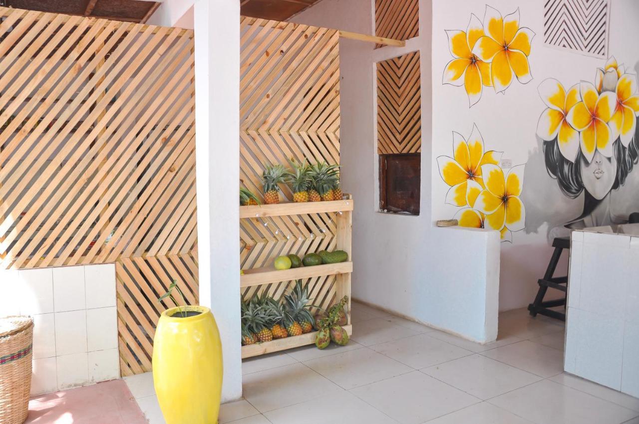 Papaya Hotel