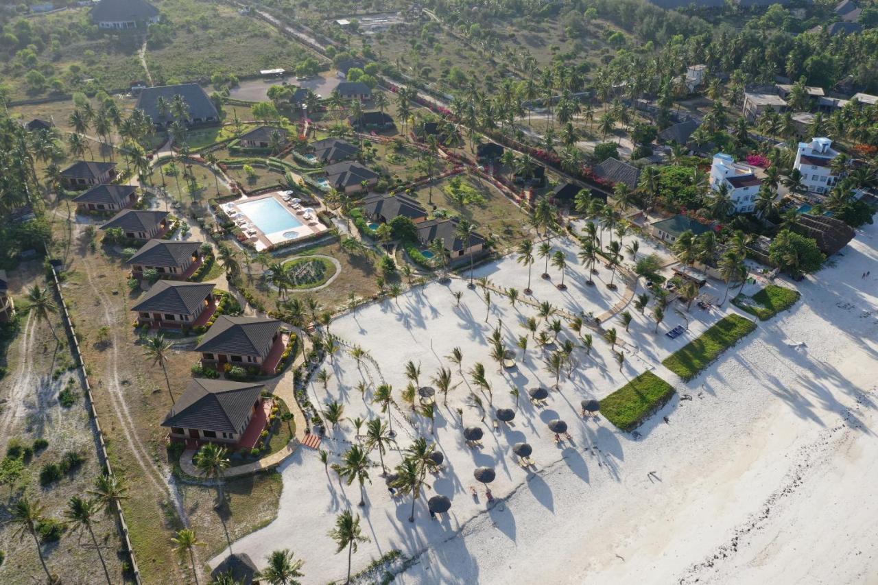 The Sands 4* Bwejuu