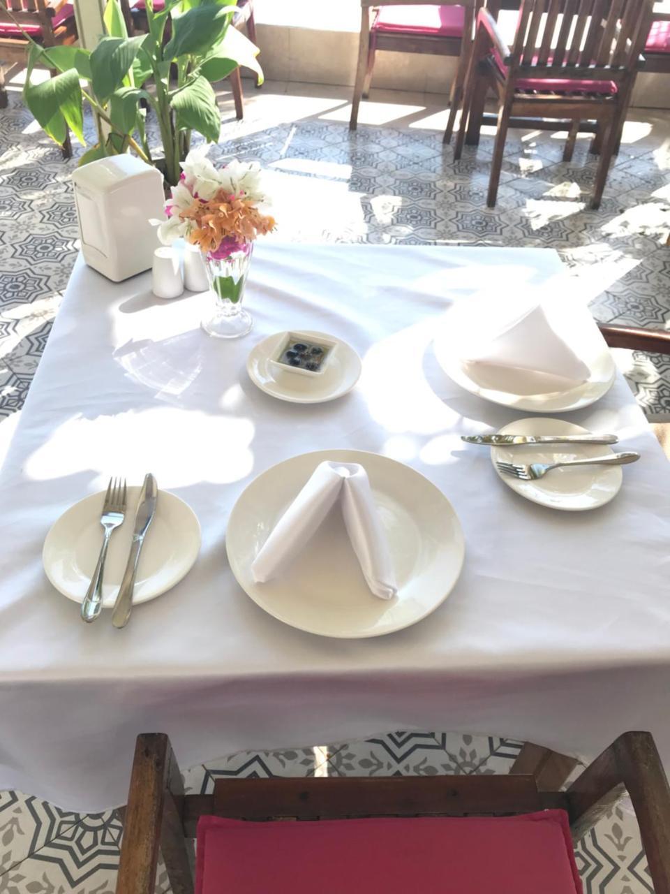 Hotel Jua And Restaurant Stone Town