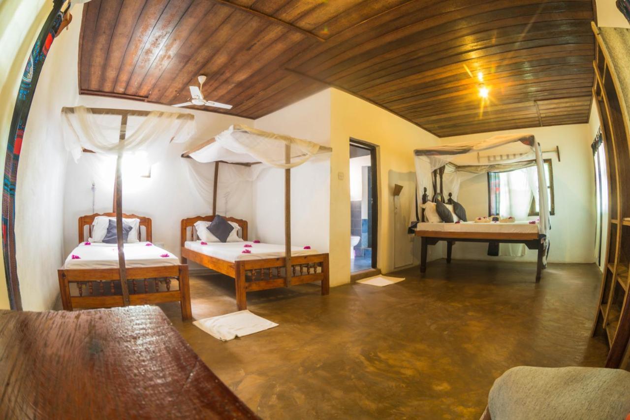 Sherekea Hotel Bwejuu