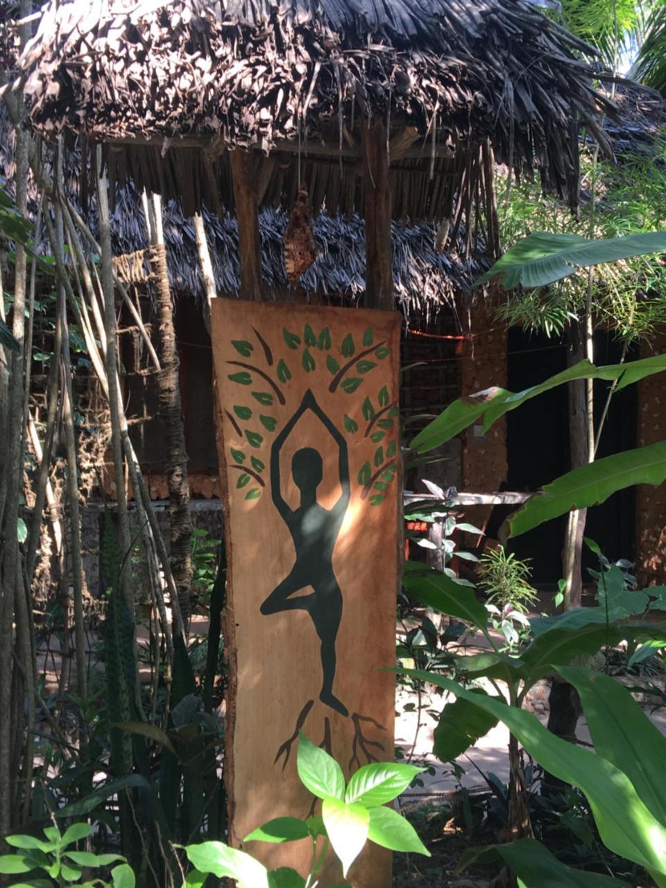 Casa Umoja 3*