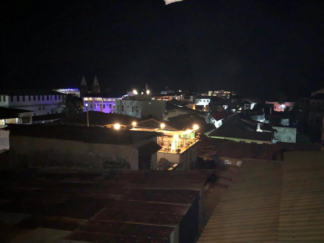 Bottoms Up Hostel