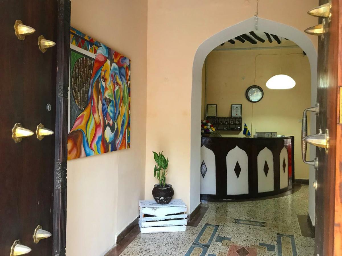 Swedzan House Hostel
