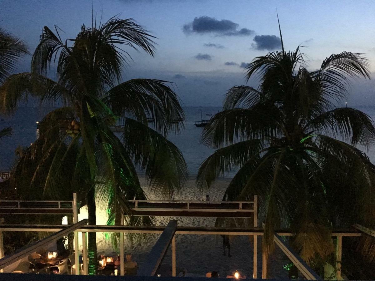 Jua And Restaurant Stone Town Hotel