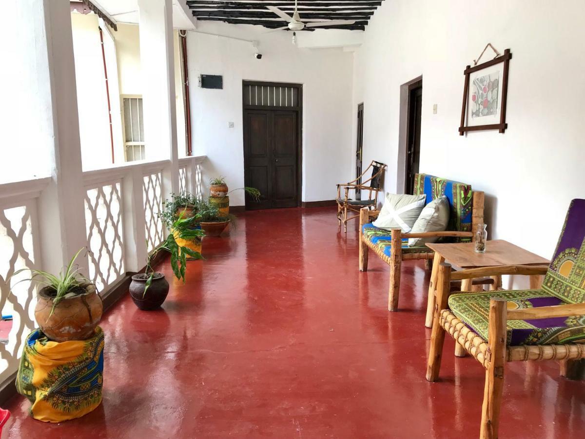 Swedzan House Hostel