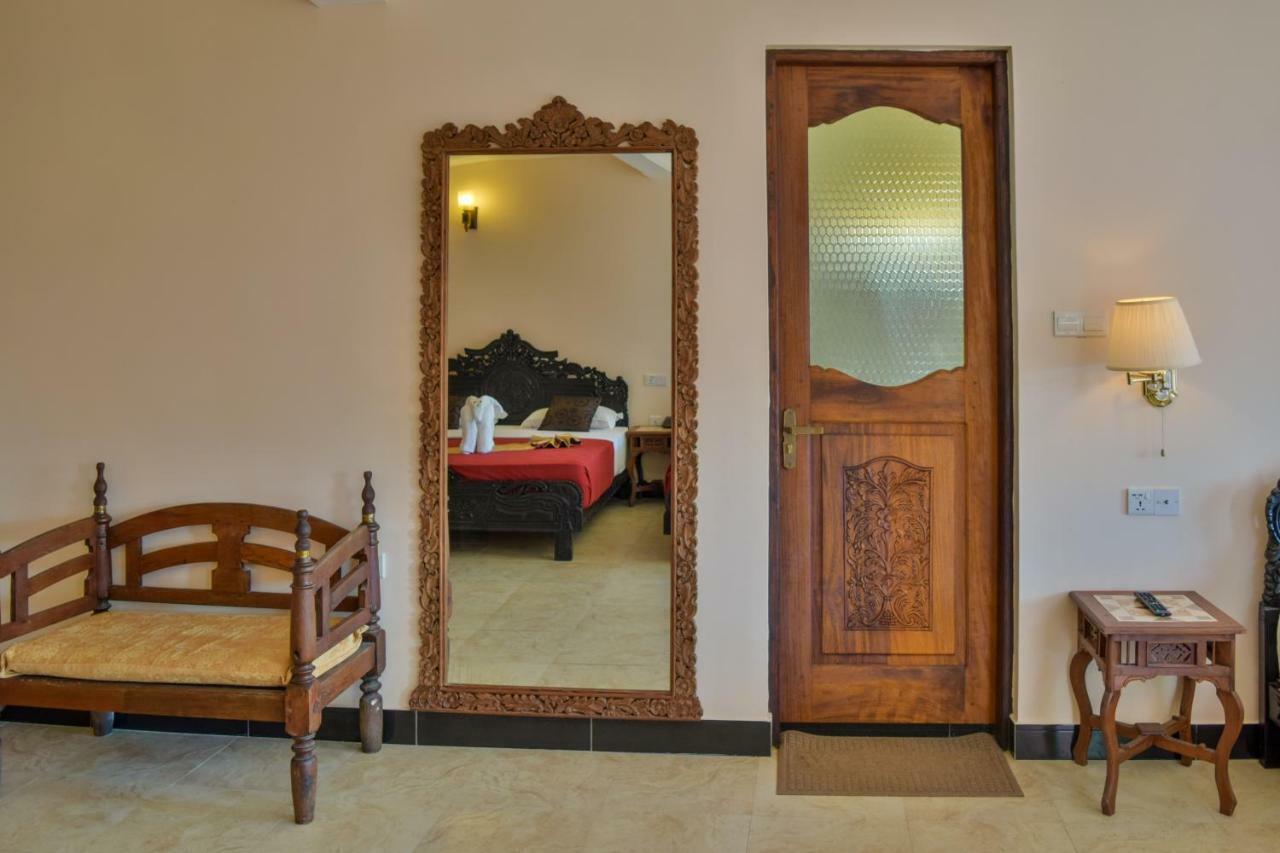 Tembo Palace Hotel 4*