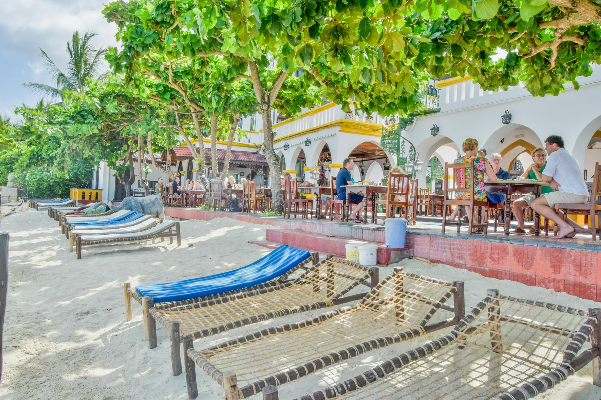Hotel Tembo Palace